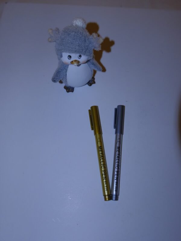 Marqueurs dorés et argentés